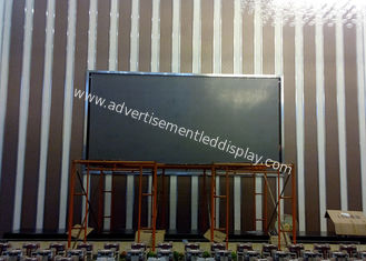 Ściana reklamowa LED o wysokiej jasności P4.81 Wewnętrzny ekran reklamowy