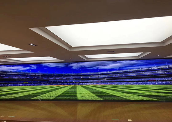 500 cd/M2 Bezszwedzka ściana wideo LED 16,7M Kolor 6ms Czas reakcji